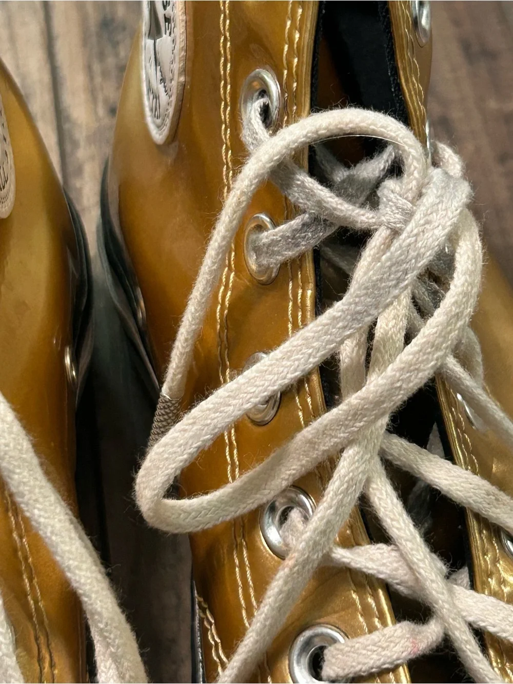 Converse Chuck 70 High Top Industrial Glam Metallic Gold Women’s 568797C Size 8